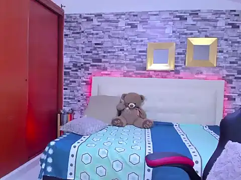 Stripchat sex cam marianaxxx__