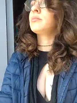 Stripchat sex cam saidaskye